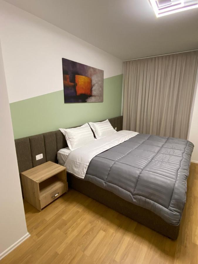 Apartament Primo *