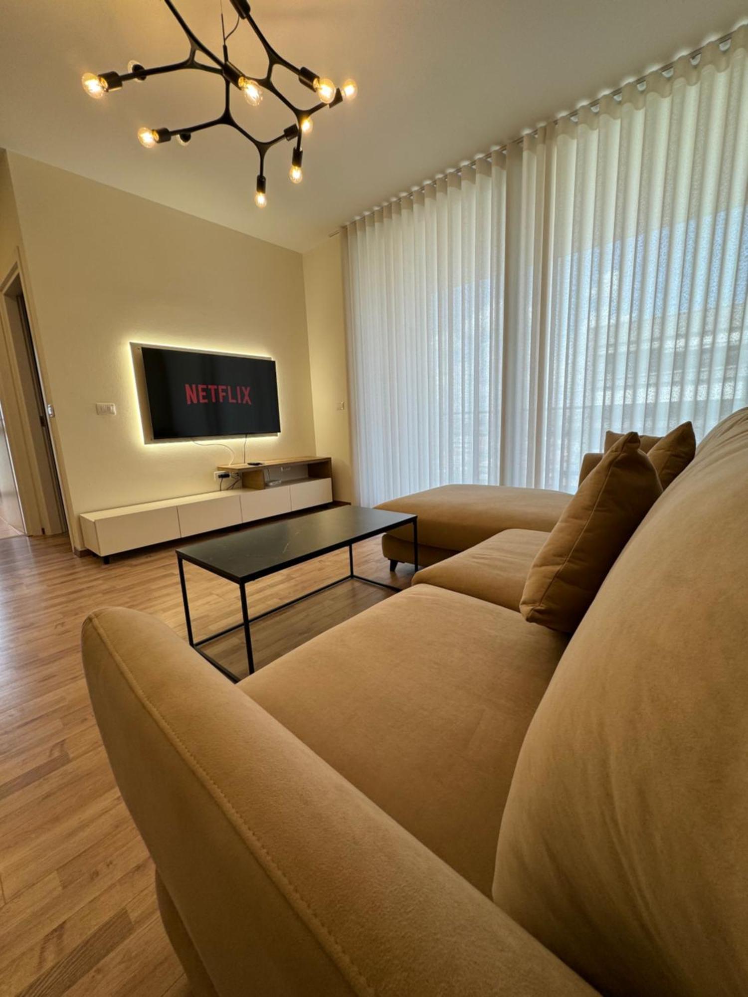 Apartament Primo *